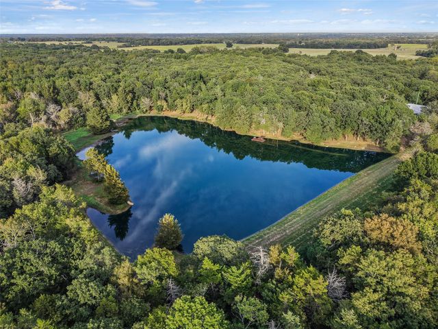 411 Hidden Meadows Lane, Denison, TX 75021
