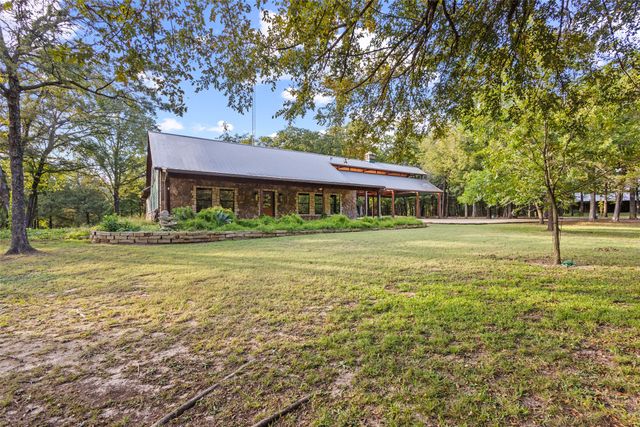 411 Hidden Meadows Lane, Denison, TX 75021