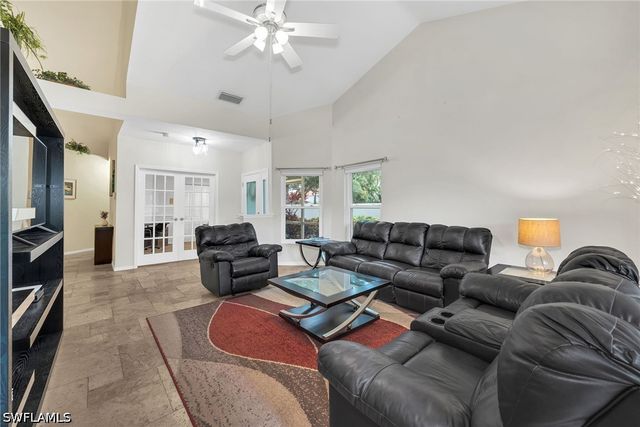 181 Napa Ridge RD E 35, Naples, FL 34119
