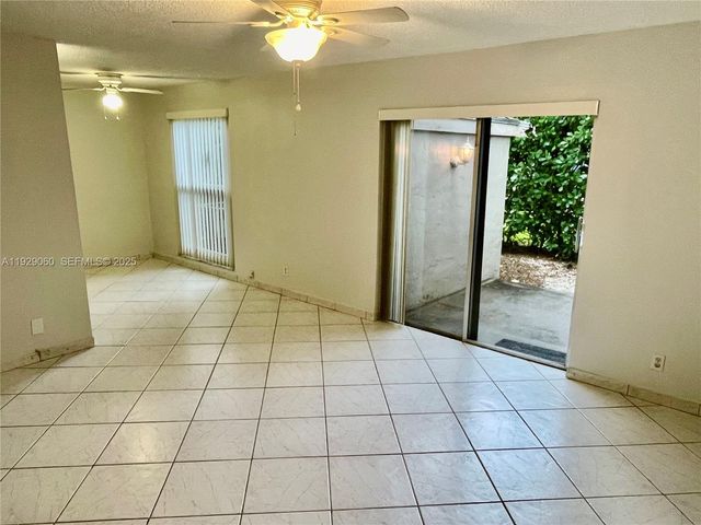 2161 NE 42nd St 6, Lighthouse Point, FL 33064