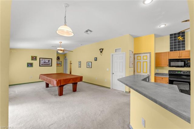 1128 SW 41st TER, Cape Coral, FL 33914