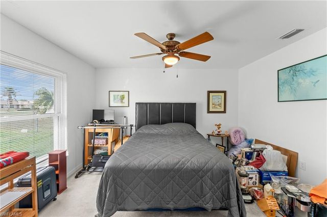 1128 SW 41st TER, Cape Coral, FL 33914