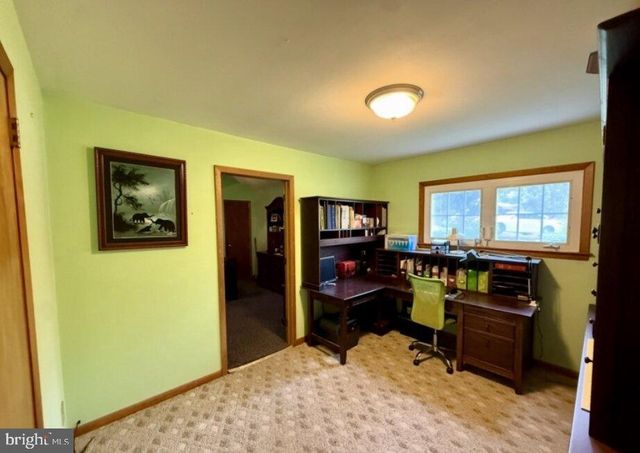24 BEARDSLEE RD, Millstone, NJ 08844