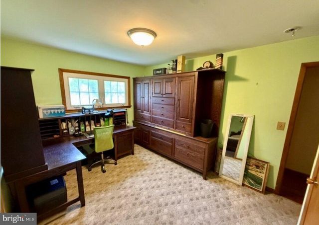 24 BEARDSLEE RD, Millstone, NJ 08844