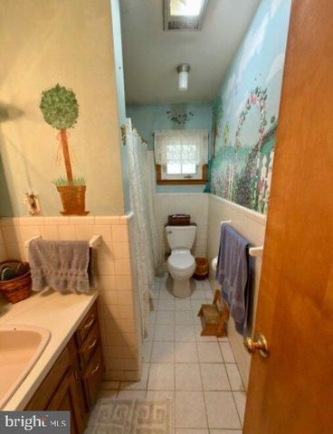 24 BEARDSLEE RD, Millstone, NJ 08844