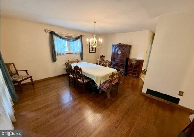 24 BEARDSLEE RD, Millstone, NJ 08844