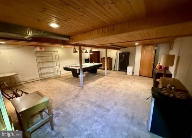 24 BEARDSLEE RD, Millstone, NJ 08844