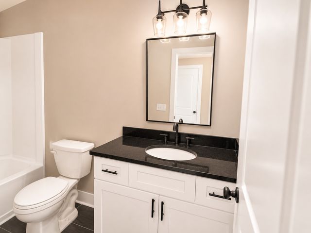 1116 Manley Loop, Dickson, TN 37055