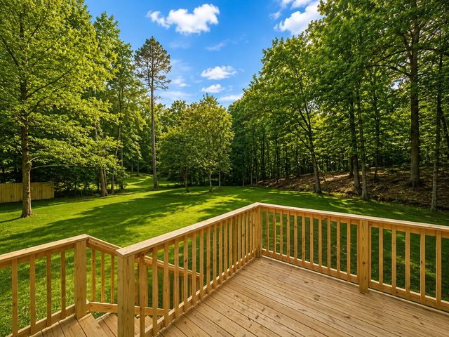 1116 Manley Loop, Dickson, TN 37055