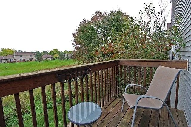 1059 ELLSWORTH Drive, Grayslake, IL 60030