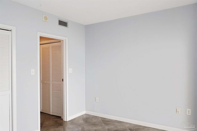 615 Bayshore Dr 803, Pensacola, FL 32507