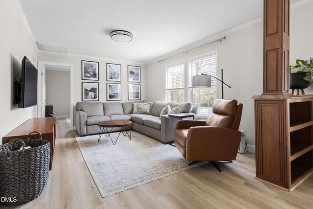 825 Latimer Street, Hillsborough, NC 27278