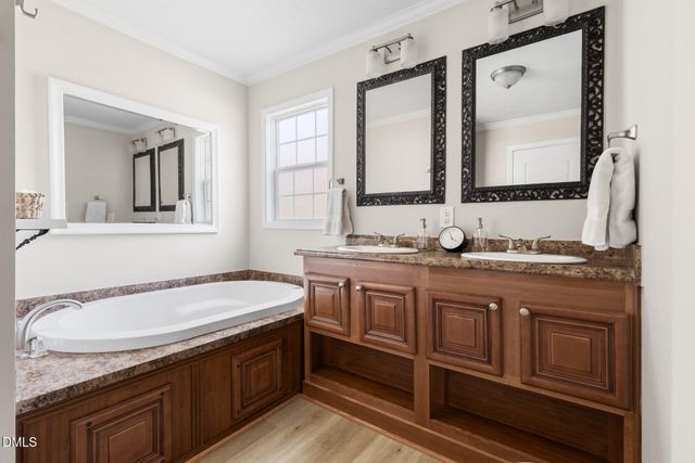 825 Latimer Street, Hillsborough, NC 27278