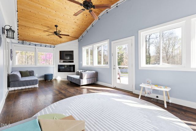 825 Latimer Street, Hillsborough, NC 27278