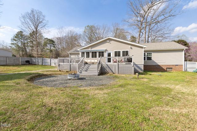 825 Latimer Street, Hillsborough, NC 27278