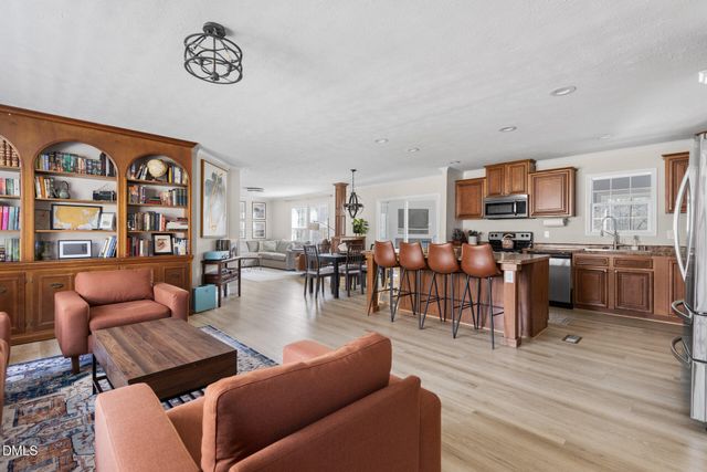 825 Latimer Street, Hillsborough, NC 27278