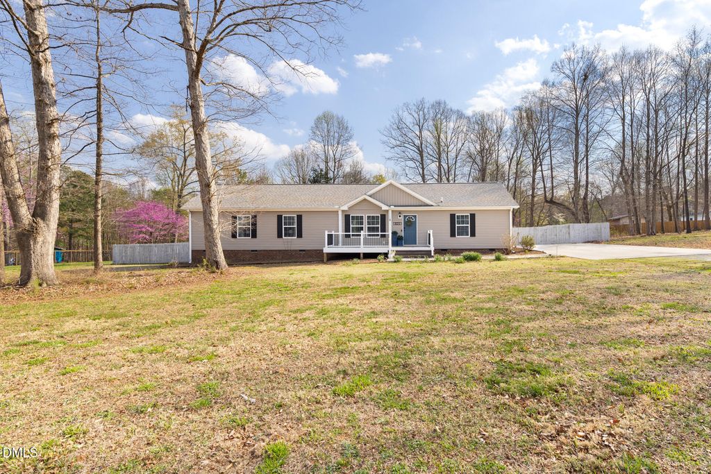 825 Latimer Street, Hillsborough, NC 27278