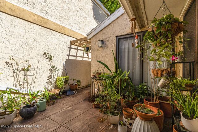 1040 Abada Court NE 109, Palm Bay, FL 32905