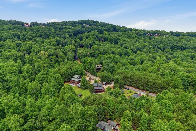 365 Sweetbay Drive, Blairsville, GA 30512