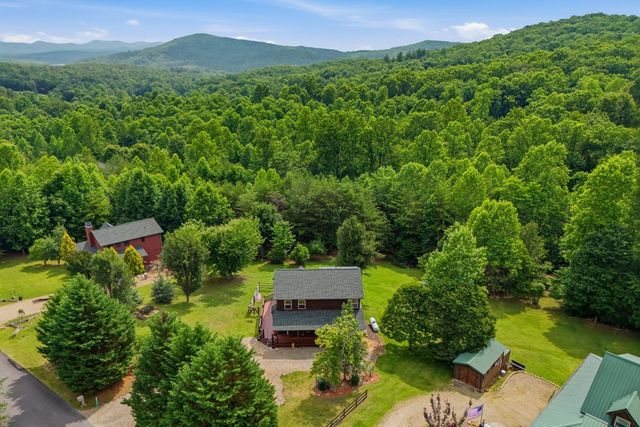 365 Sweetbay Drive, Blairsville, GA 30512