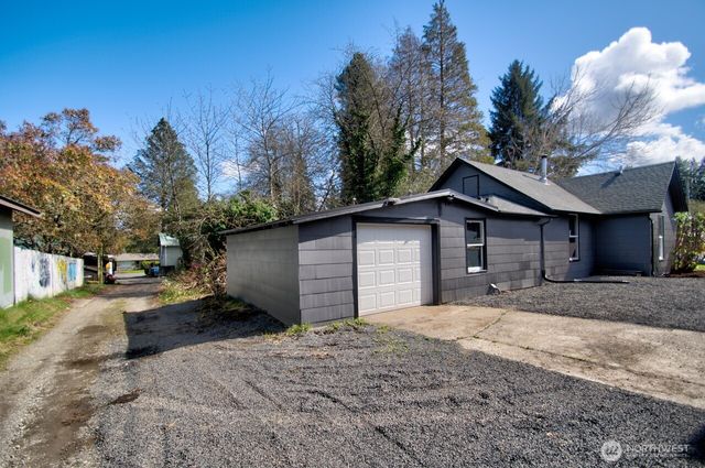 1422 Brawne Avenue NW, Olympia, WA 98502