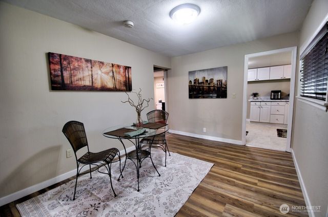 1422 Brawne Avenue NW, Olympia, WA 98502