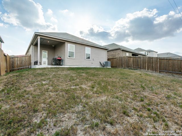 9219 Foxing Blf, Converse, TX 78109