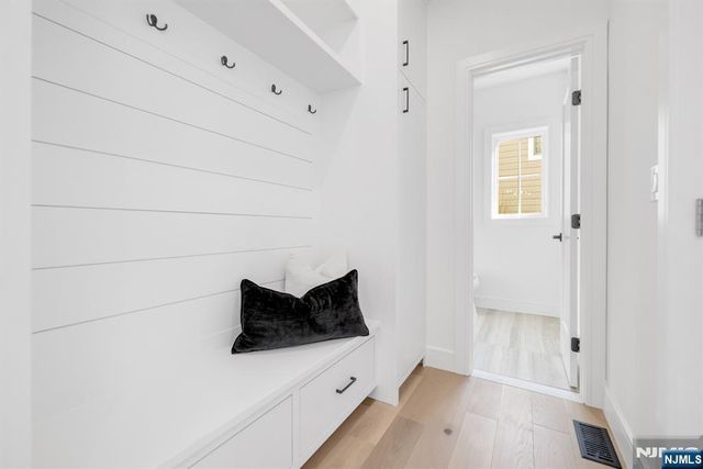 12 Cameron Road, Tenafly, NJ 07670