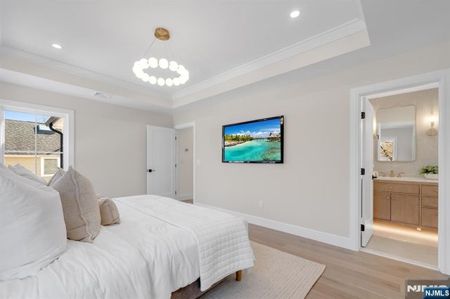 12 Cameron Road, Tenafly, NJ 07670