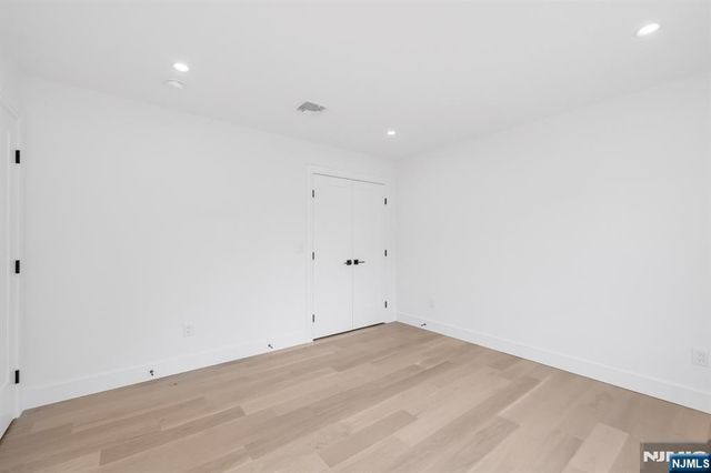 12 Cameron Road, Tenafly, NJ 07670