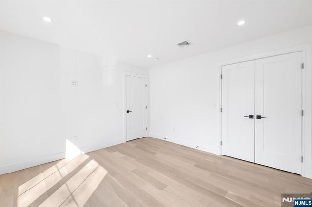 12 Cameron Road, Tenafly, NJ 07670