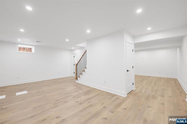 12 Cameron Road, Tenafly, NJ 07670