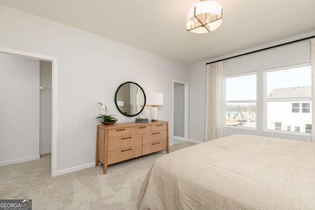 1047 Bullpen Bluffs, Lawrenceville, GA 30043