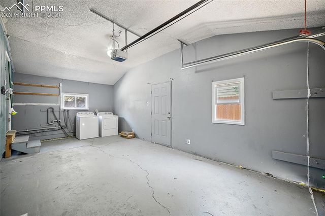 323 Mount View Lane, Fountain, CO 80817