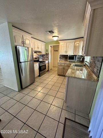 2548 W Vereda De La Tierra, Tucson, AZ 85746