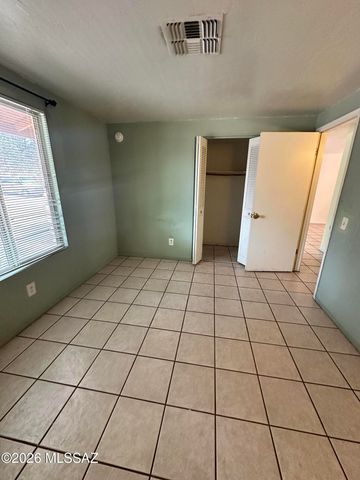 2548 W Vereda De La Tierra, Tucson, AZ 85746