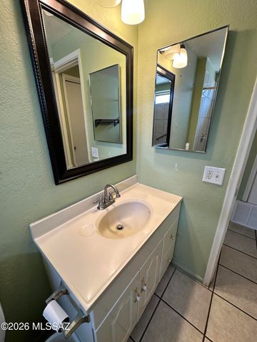 2548 W Vereda De La Tierra, Tucson, AZ 85746