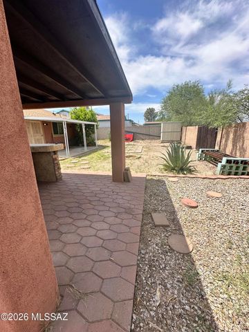 2548 W Vereda De La Tierra, Tucson, AZ 85746