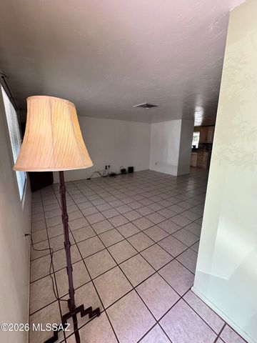 2548 W Vereda De La Tierra, Tucson, AZ 85746