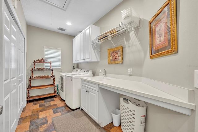 1031 GUERNSEY STREET, Orlando, FL 32804