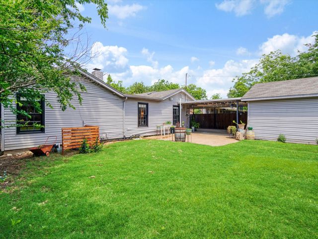 1813 Martel Avenue, Fort Worth, TX 76103