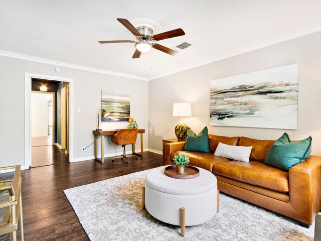 1813 Martel Avenue, Fort Worth, TX 76103