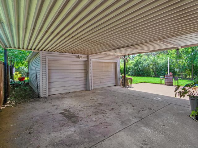 1813 Martel Avenue, Fort Worth, TX 76103