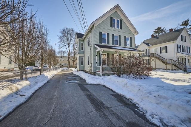 22 Gould 2, Wakefield, MA 01880