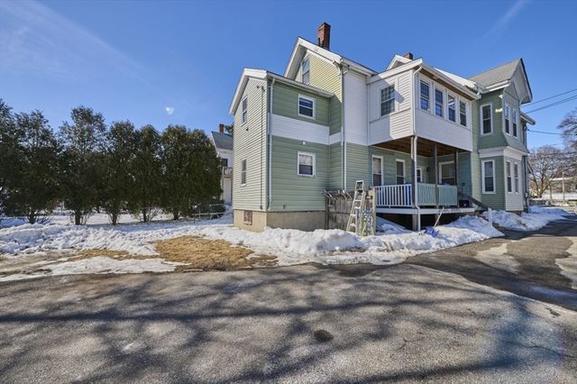 22 Gould 2, Wakefield, MA 01880