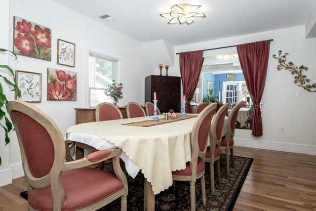 419 Lowell Ave, Newton, MA 02460