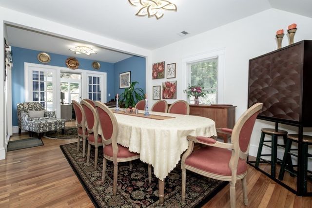 419 Lowell Ave, Newton, MA 02460
