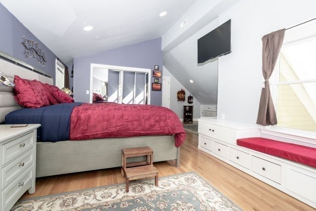419 Lowell Ave, Newton, MA 02460