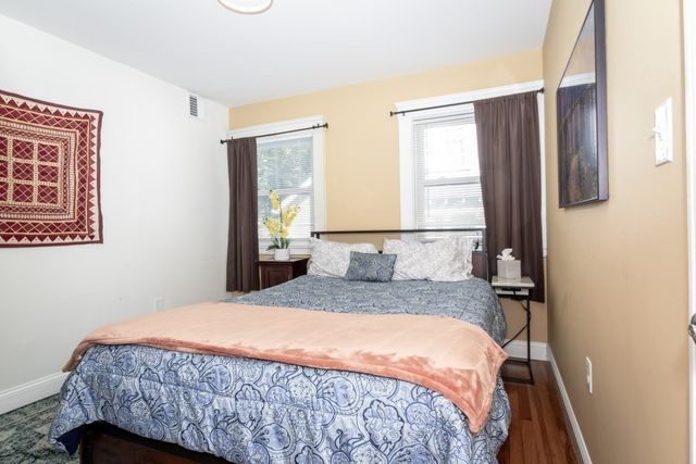 419 Lowell Ave, Newton, MA 02460