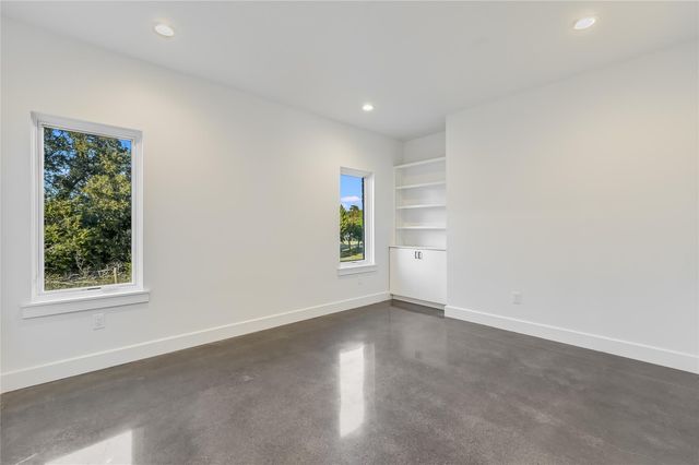 321 Tulley CT, Wimberley, TX 78676